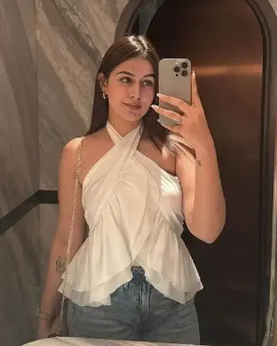 Call Girl Khowai